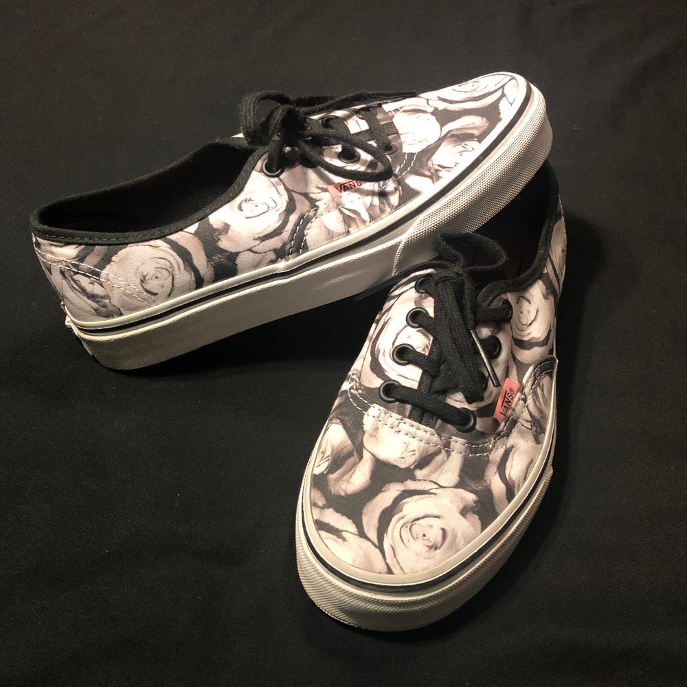 Black and white Rose Printed Vans